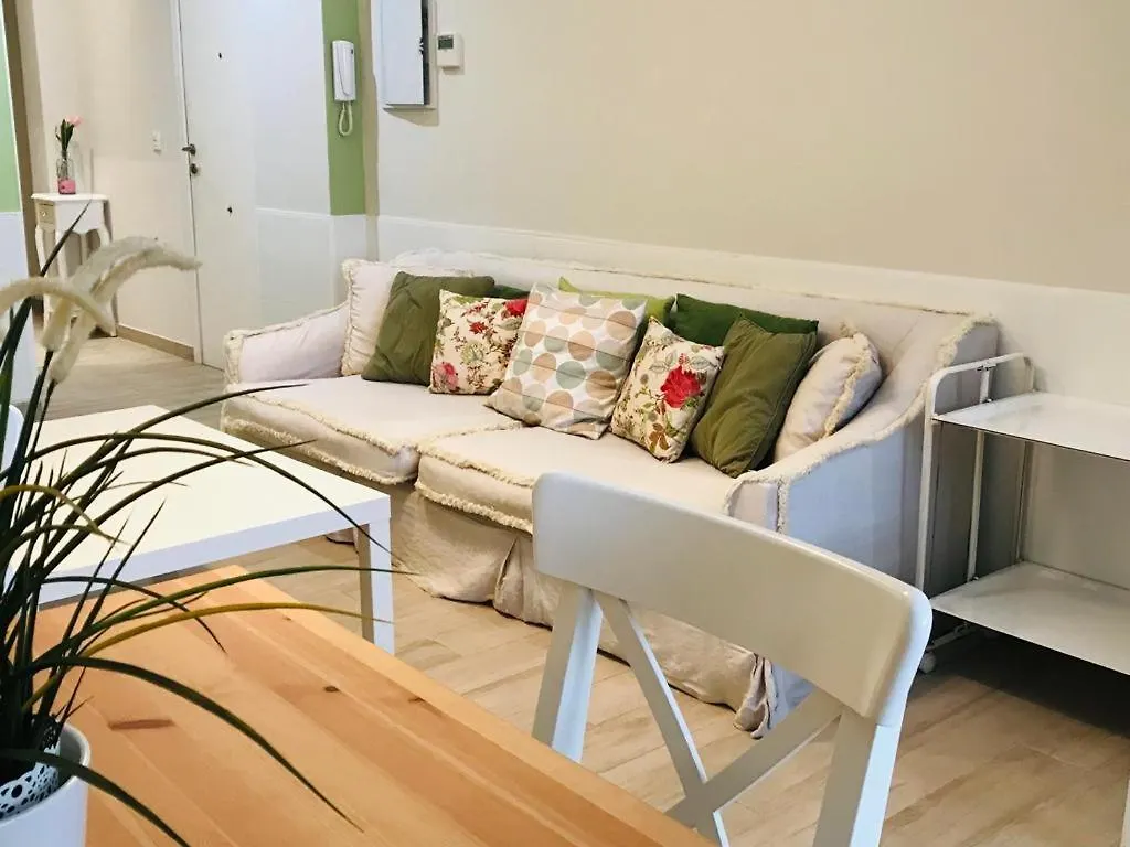 Wish Suite Gran Poder De Sevilla Spanje